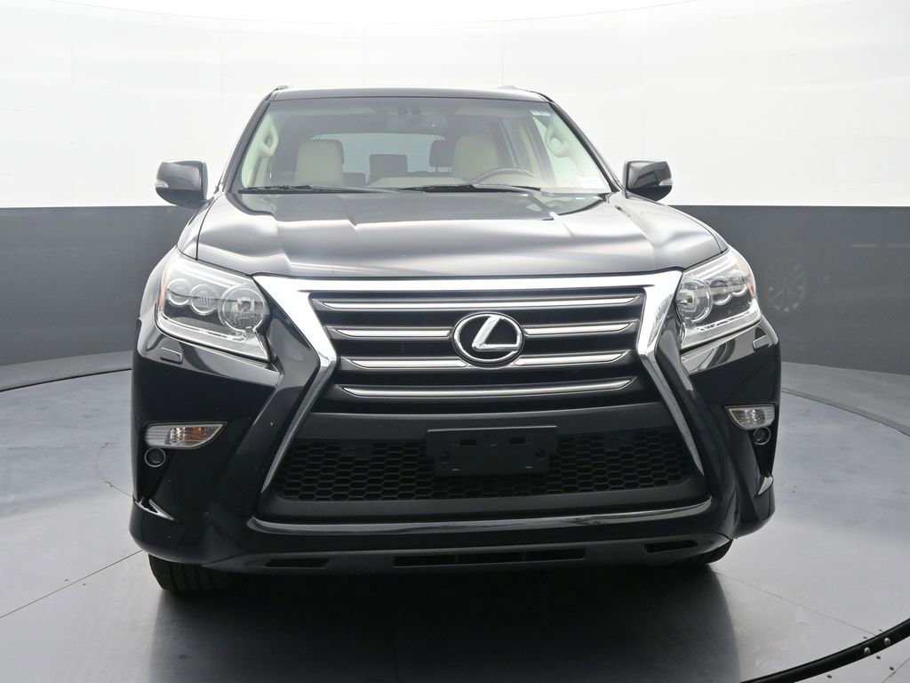 Used 2019 Lexus GX 460 Premium w/ Premium Package image 2