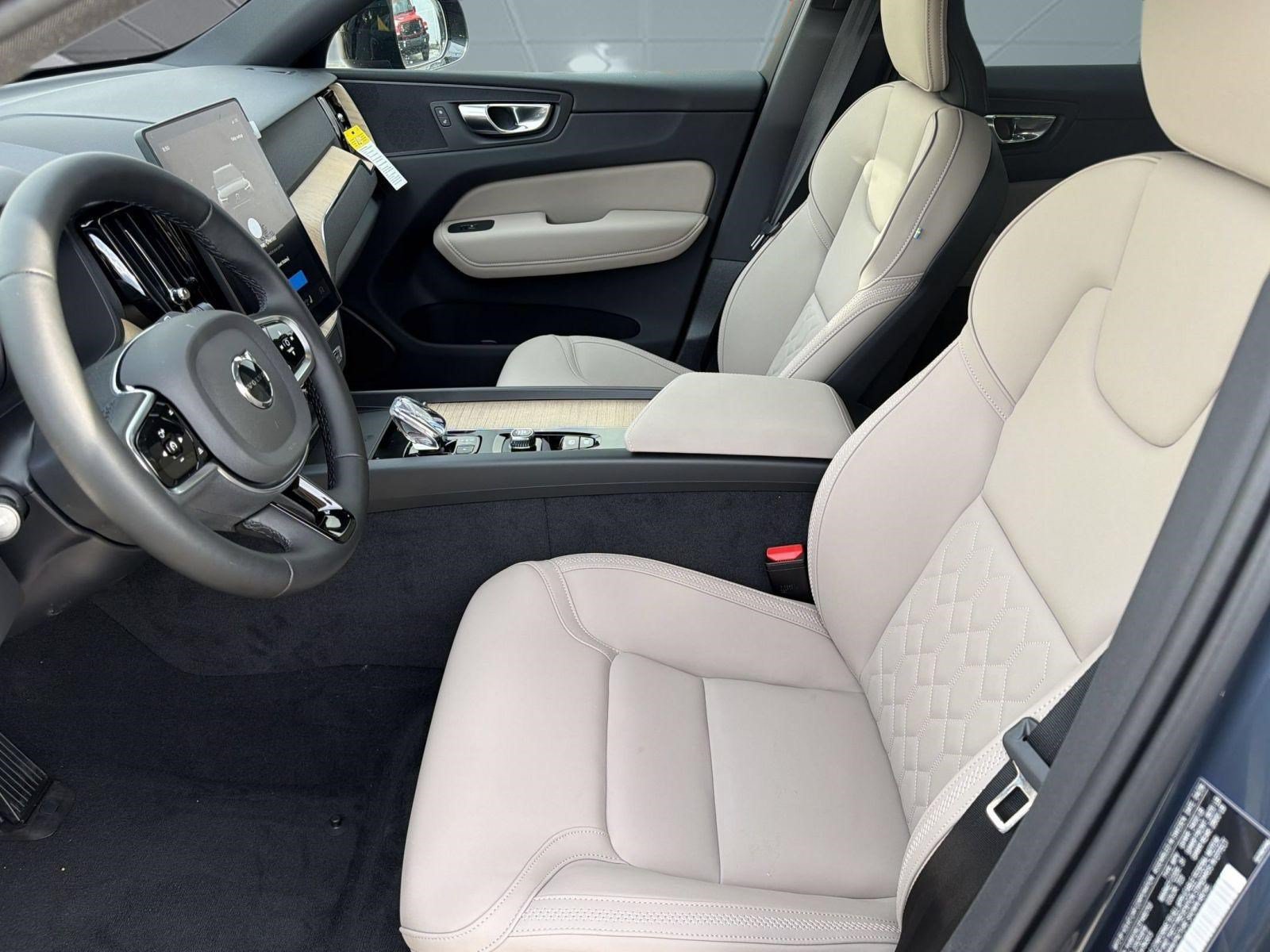 New 2026 Volvo XC60 B5 Plus w/ Climate Package AWD/4WD image 5