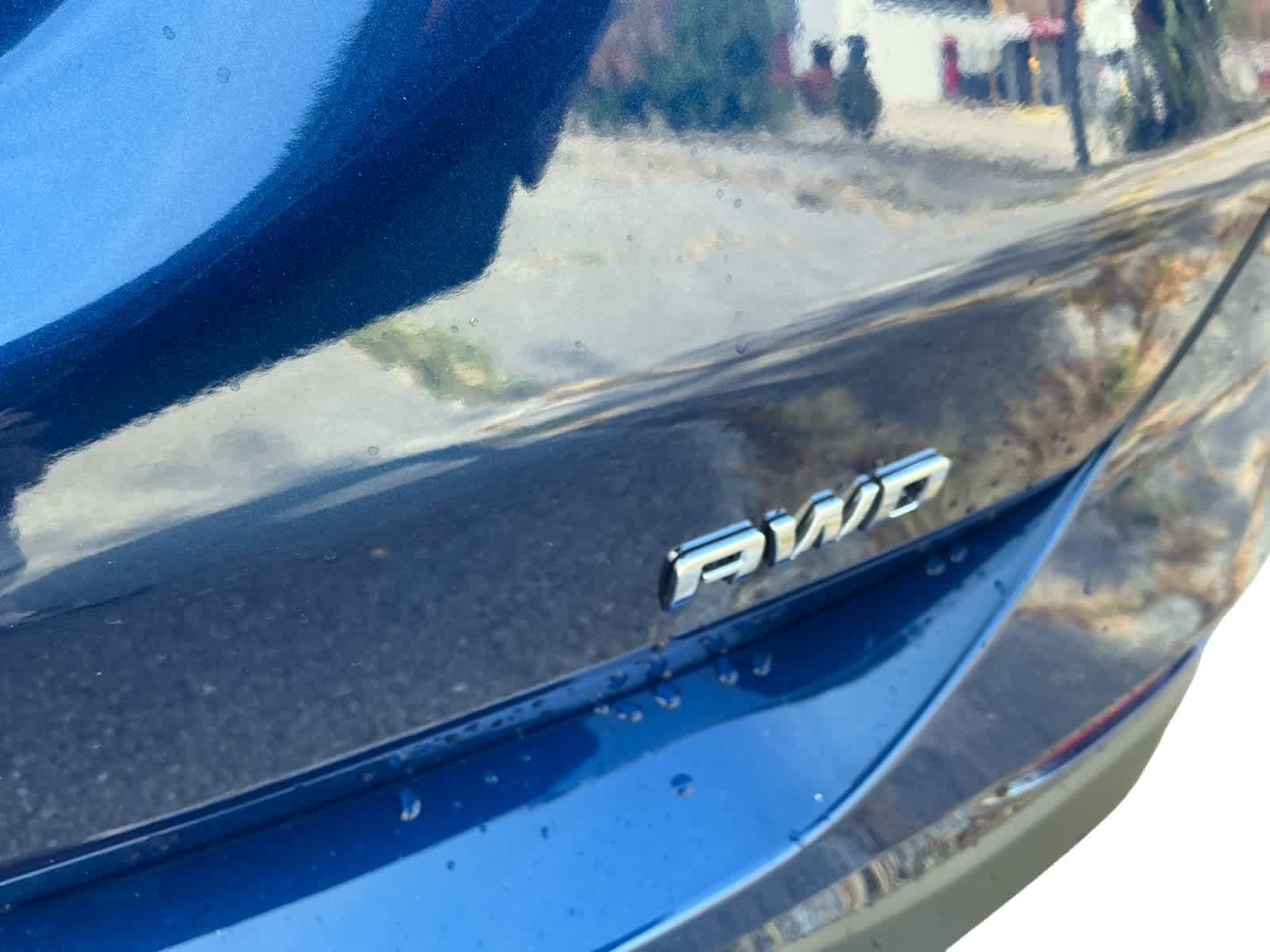 Used 2022 Chevrolet Equinox LS AWD/4WD image 19