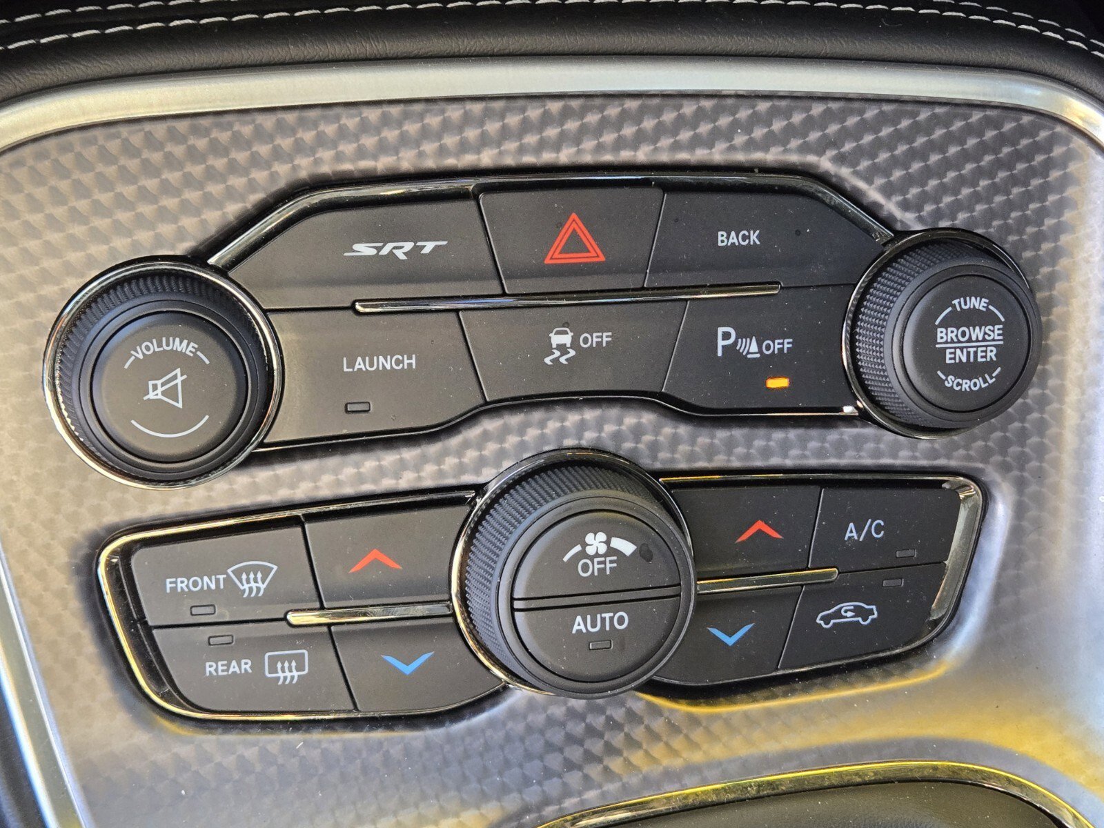 Used 2015 Dodge Challenger SRT Hellcat image 20