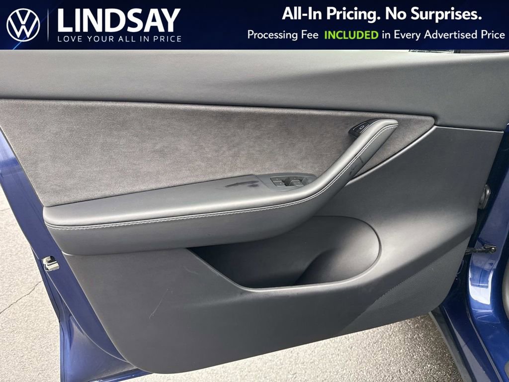 Used 2021 Tesla Model Y Long Range image 9