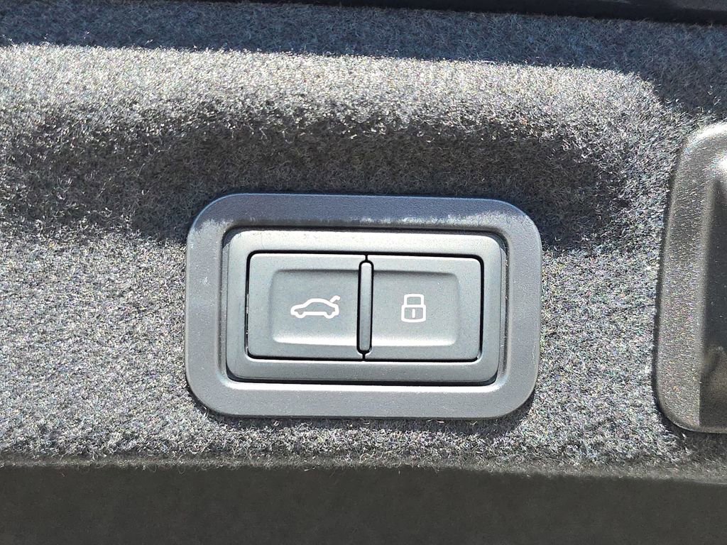 New 2026 Audi A6 Premium Plus image 13
