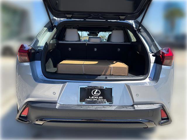 New 2026 Lexus UX 300h FWD image 8