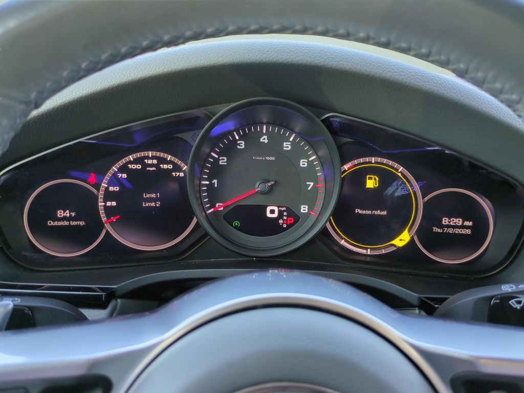Used 2021 Porsche Cayenne AWD/4WD image 23