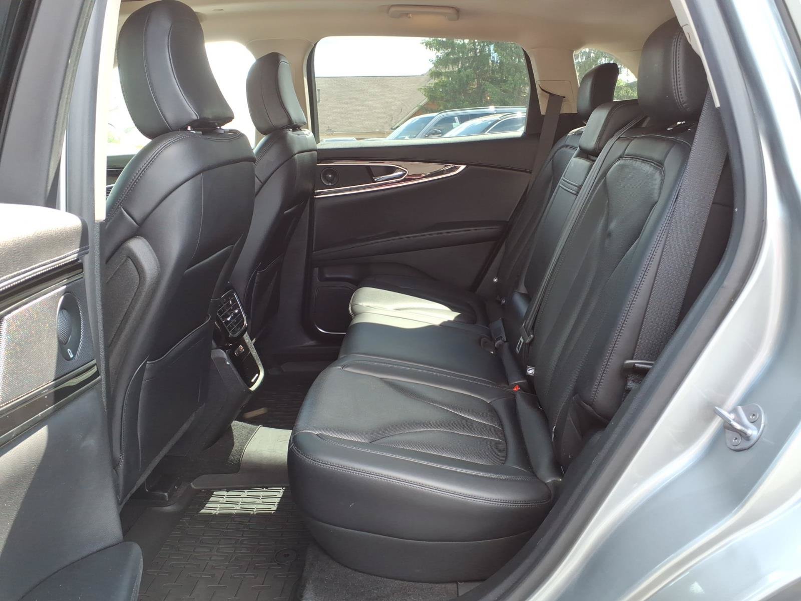 Used 2022 Lincoln Nautilus Reserve AWD/4WD image 25
