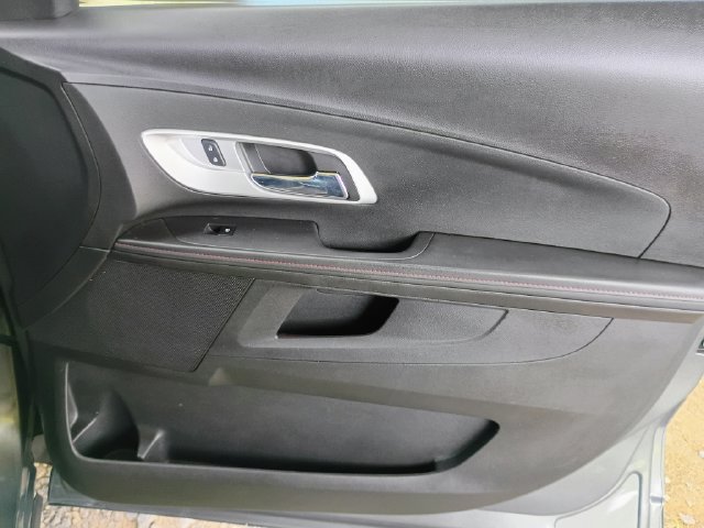 Used 2013 Chevrolet Equinox LT w/ Driver Convenience Package AWD/4WD image 46