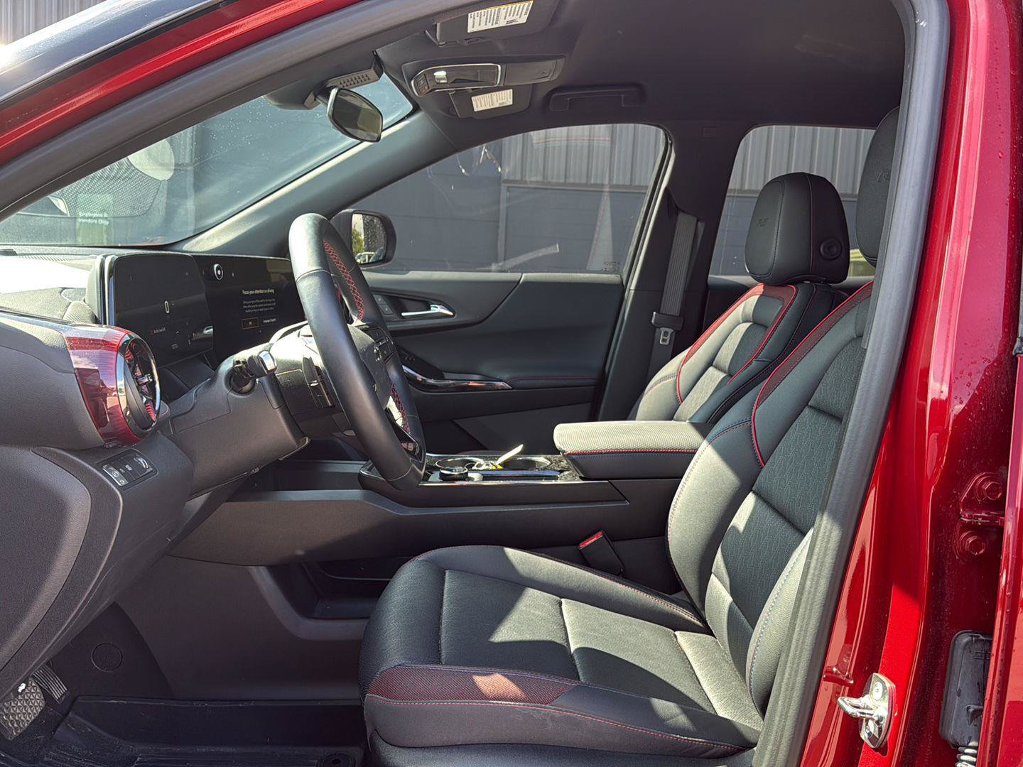 Used 2026 Chevrolet Equinox RS w/ Convenience Package III FWD image 9
