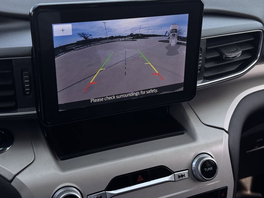 Used 2023 Ford Explorer XLT w/ Equipment Group 202A image 19