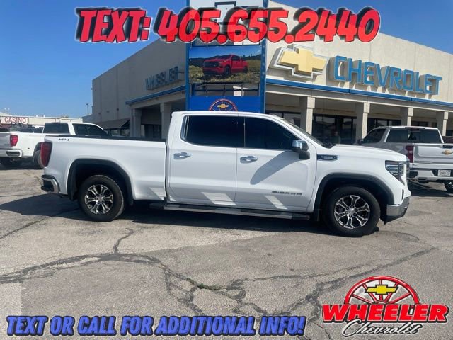 Used 2022 GMC Sierra 1500 SLT w/ SLT Convenience Package AWD/4WD image 2