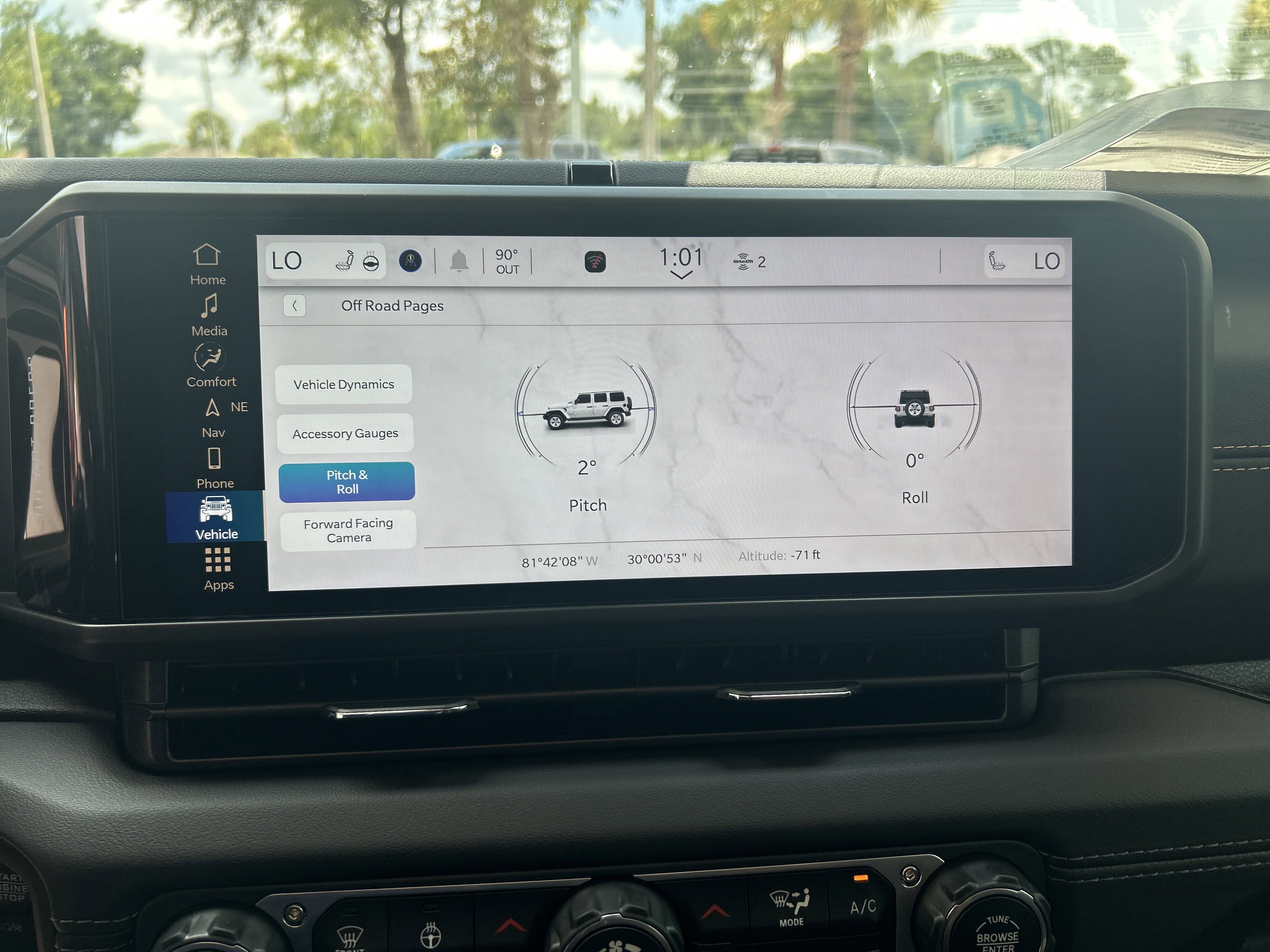 New 2025 Jeep Wrangler Sahara image 24