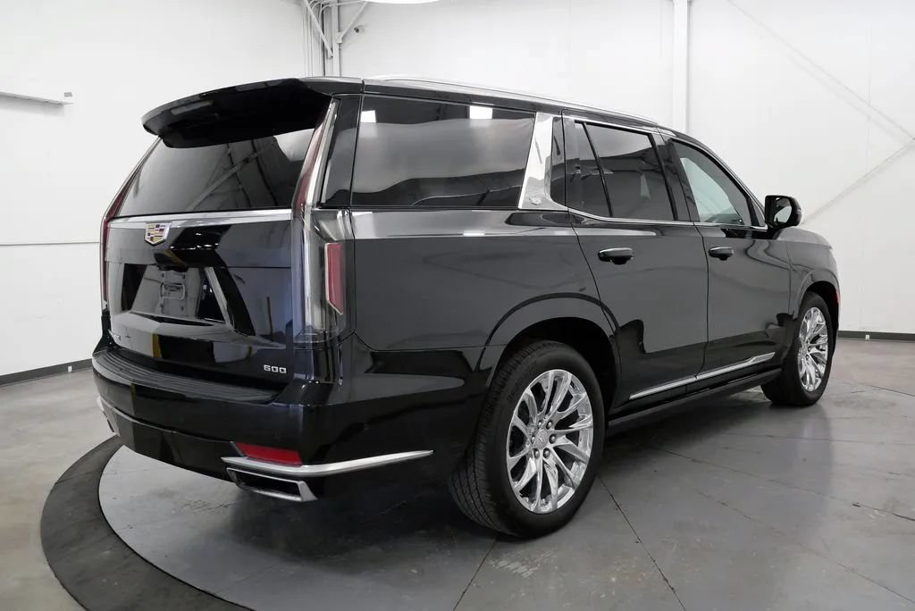 Used 2024 Cadillac Escalade Premium Luxury Platinum AWD/4WD image 7