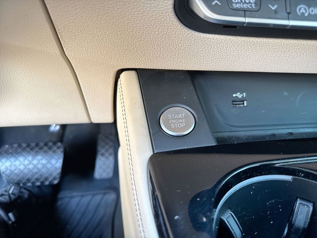 Used 2022 Audi A5 2.0T Premium Plus image 22