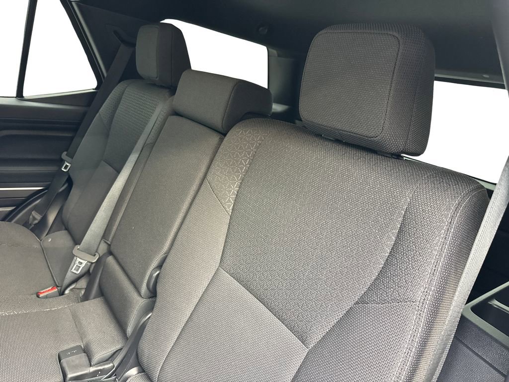 Used 2025 Toyota 4Runner SR5 AWD/4WD image 35
