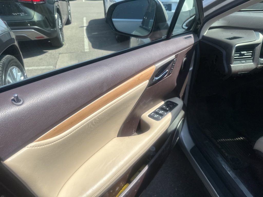 Used 2020 Lexus RX 350L Premium w/ Premium Package AWD/4WD image 25