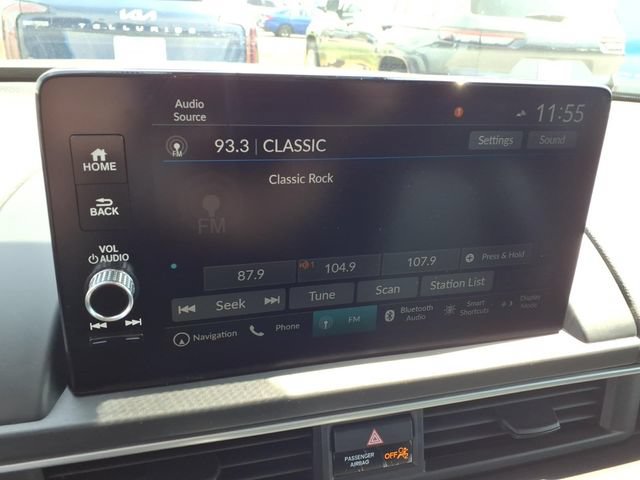 Used 2025 Honda Pilot Elite image 11