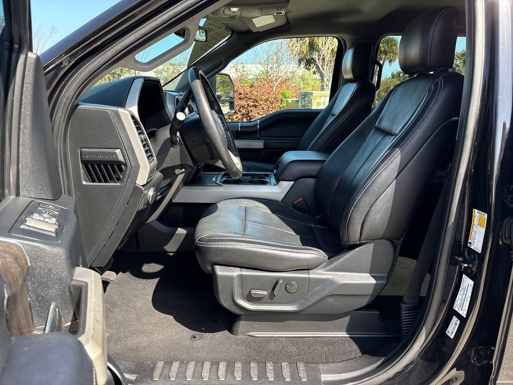 Certified 2020 Ford F250 Lariat w/ Lariat Value Package image 29