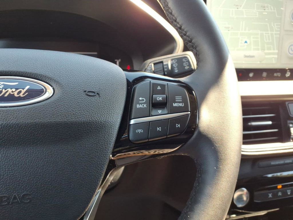 Used 2024 Ford Escape Active w/ Tech Pack #1 AWD/4WD image 18