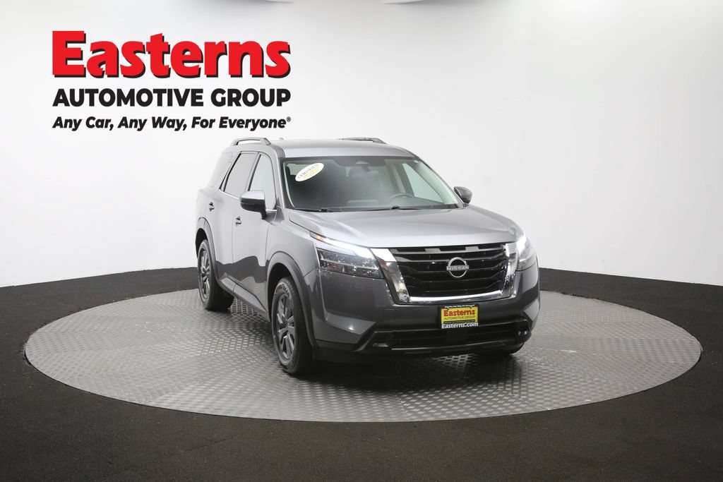 Used 2022 Nissan Pathfinder SV FWD image 51