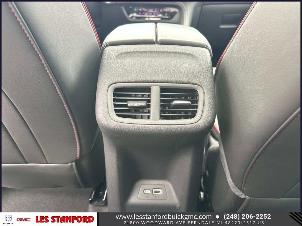 Used 2023 Buick Envision Essence w/ Sport Touring Package AWD/4WD image 16