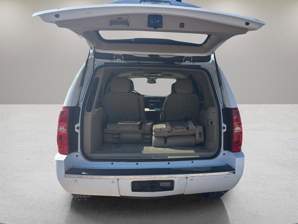 Used 2012 Chevrolet Tahoe LTZ image 13