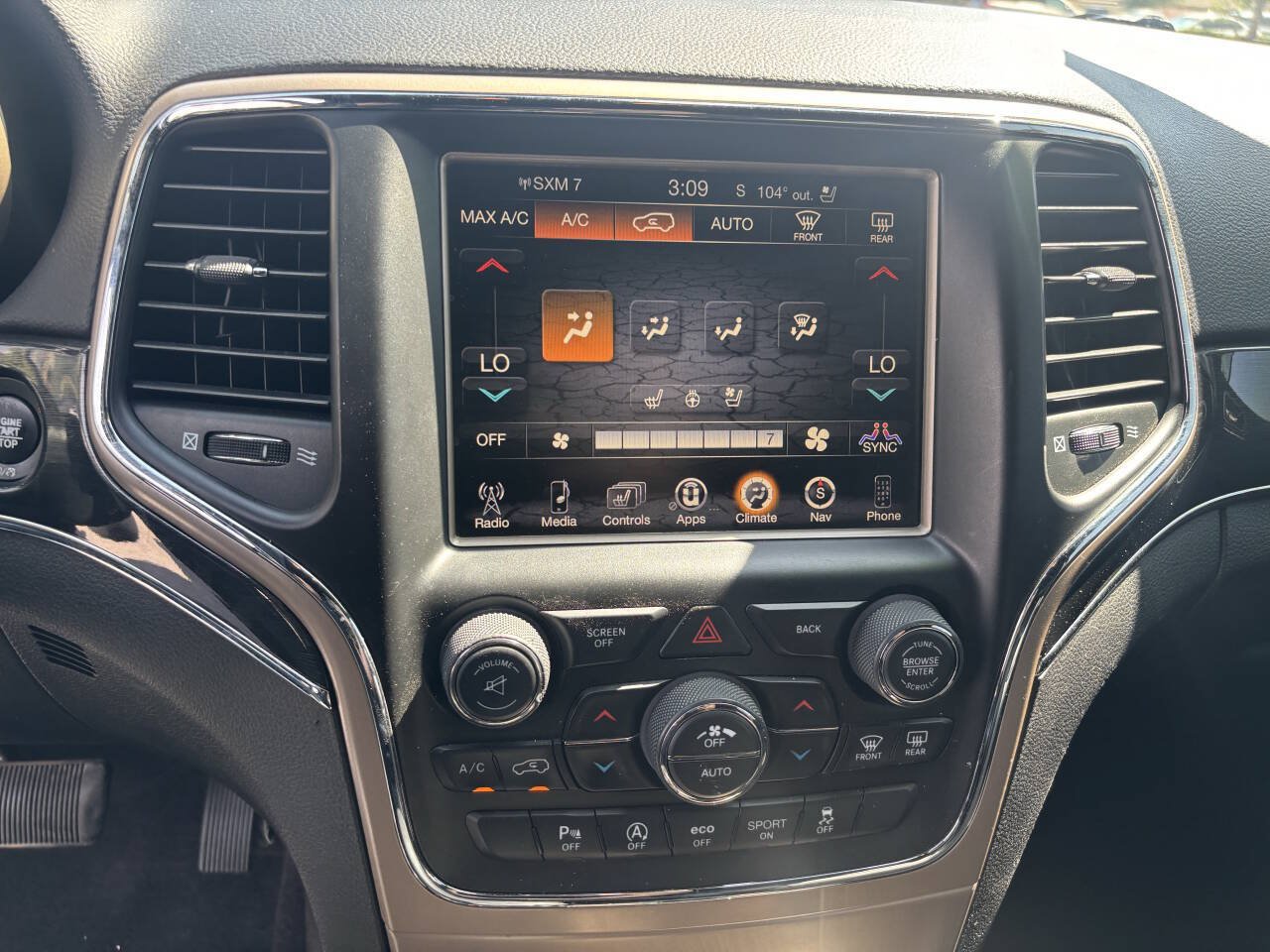 Used 2016 Jeep Grand Cherokee Limited 75th Anniversary RWD image 13