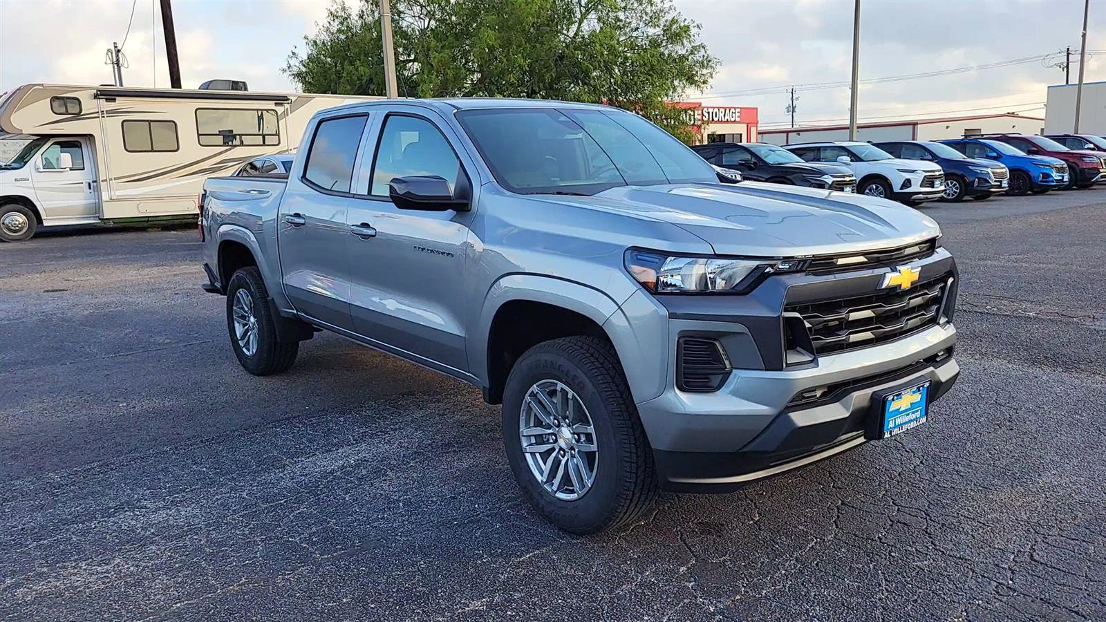 New 2025 Chevrolet Colorado LT w/ Advanced Trailering Package image 2