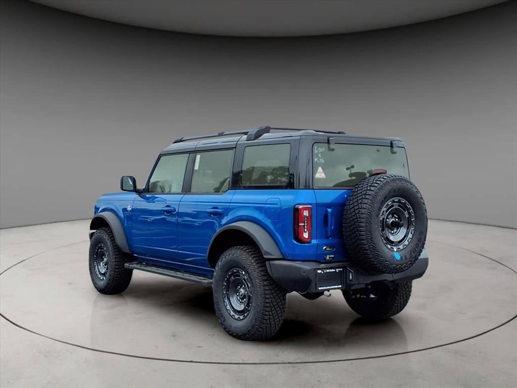 New 2024 Ford Bronco Outer Banks image 3