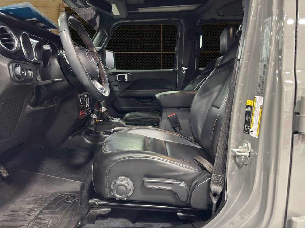 Used 2023 Jeep Wrangler Rubicon 392 w/ Trailer Tow Package image 4