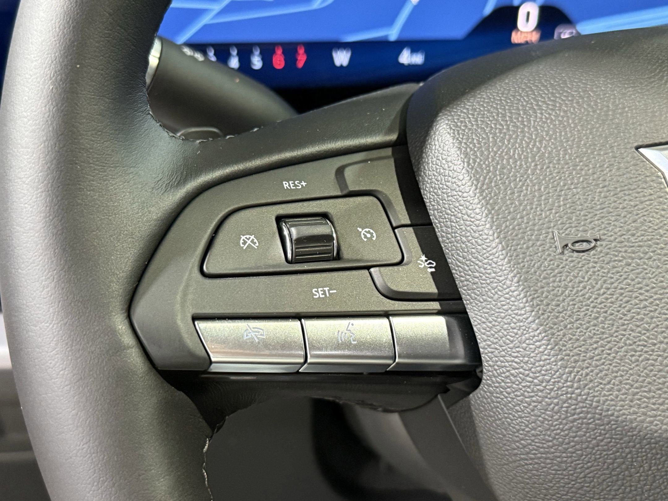 New 2025 Cadillac XT4 Premium Luxury image 12