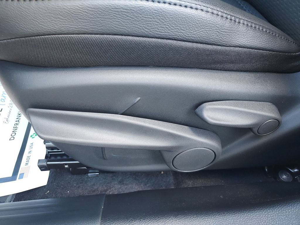 New 2026 Jeep Compass Latitude AWD/4WD image 18