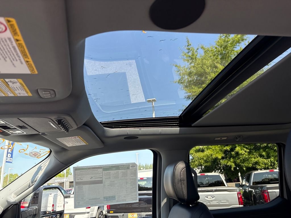 New 2026 Ford F350 Lariat w/ Black Appearance Package image 28