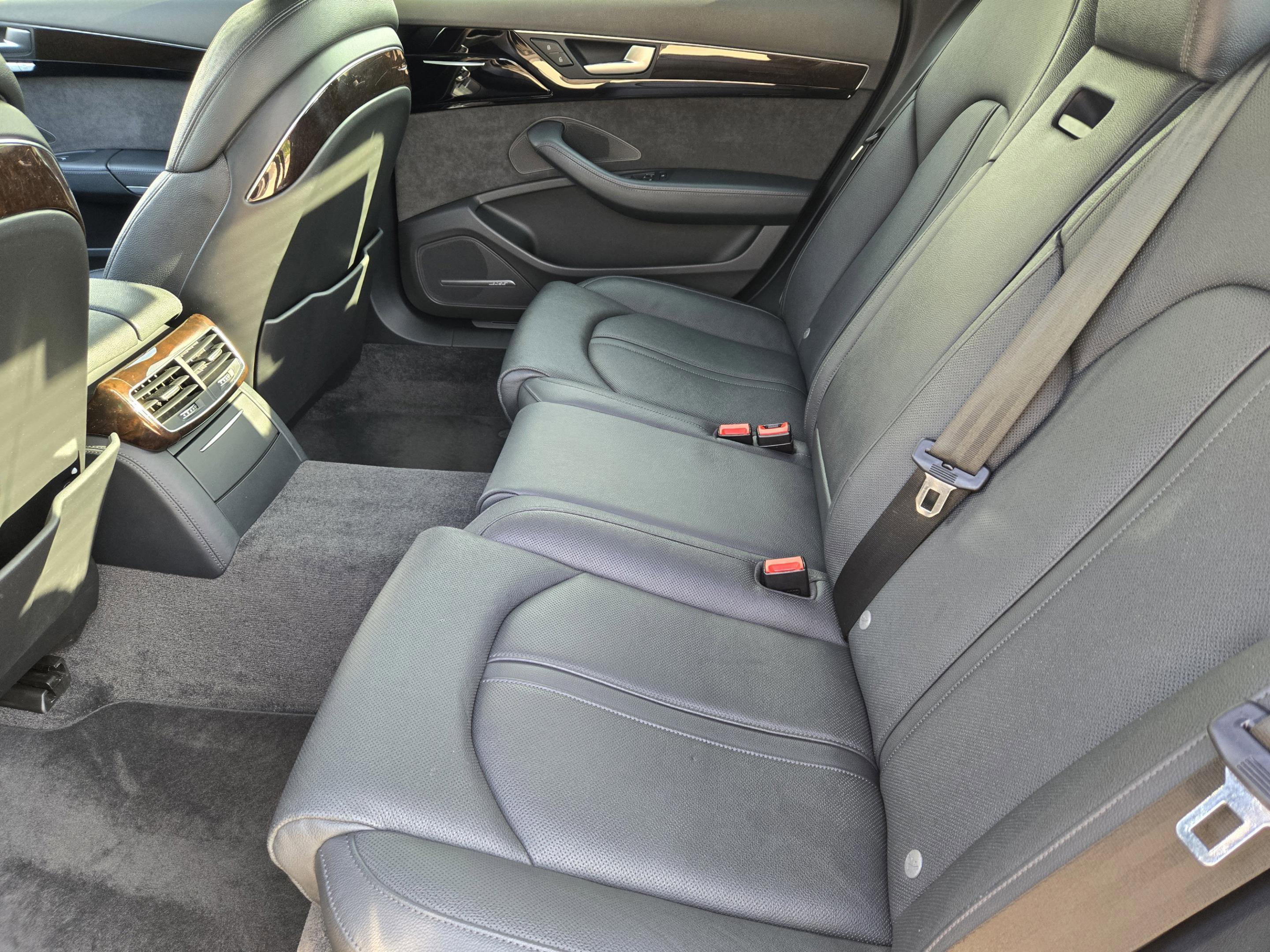 Used 2017 Audi A8 L 3.0T w/ Executive Package image 23