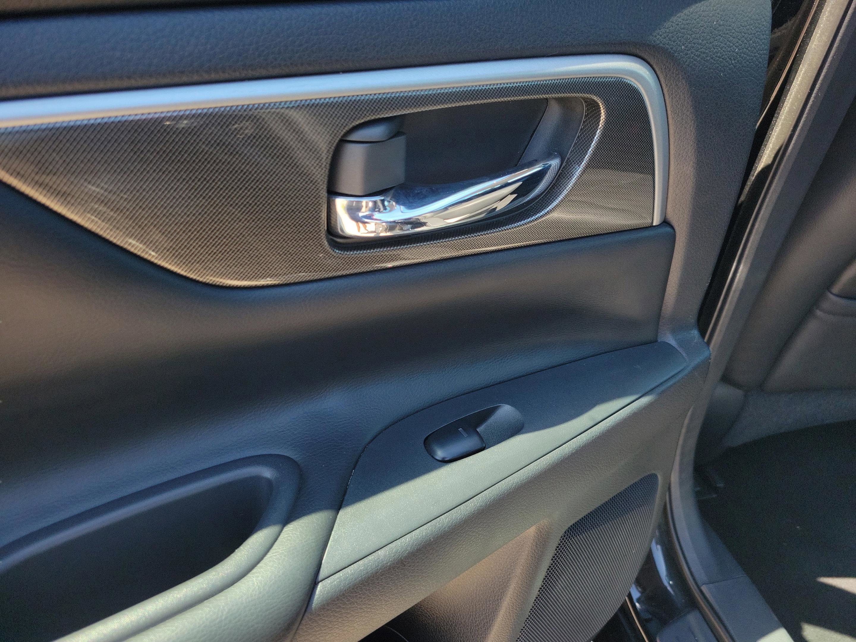 Used 2015 Nissan Altima 2.5 SL w/ Moonroof Package FWD image 22