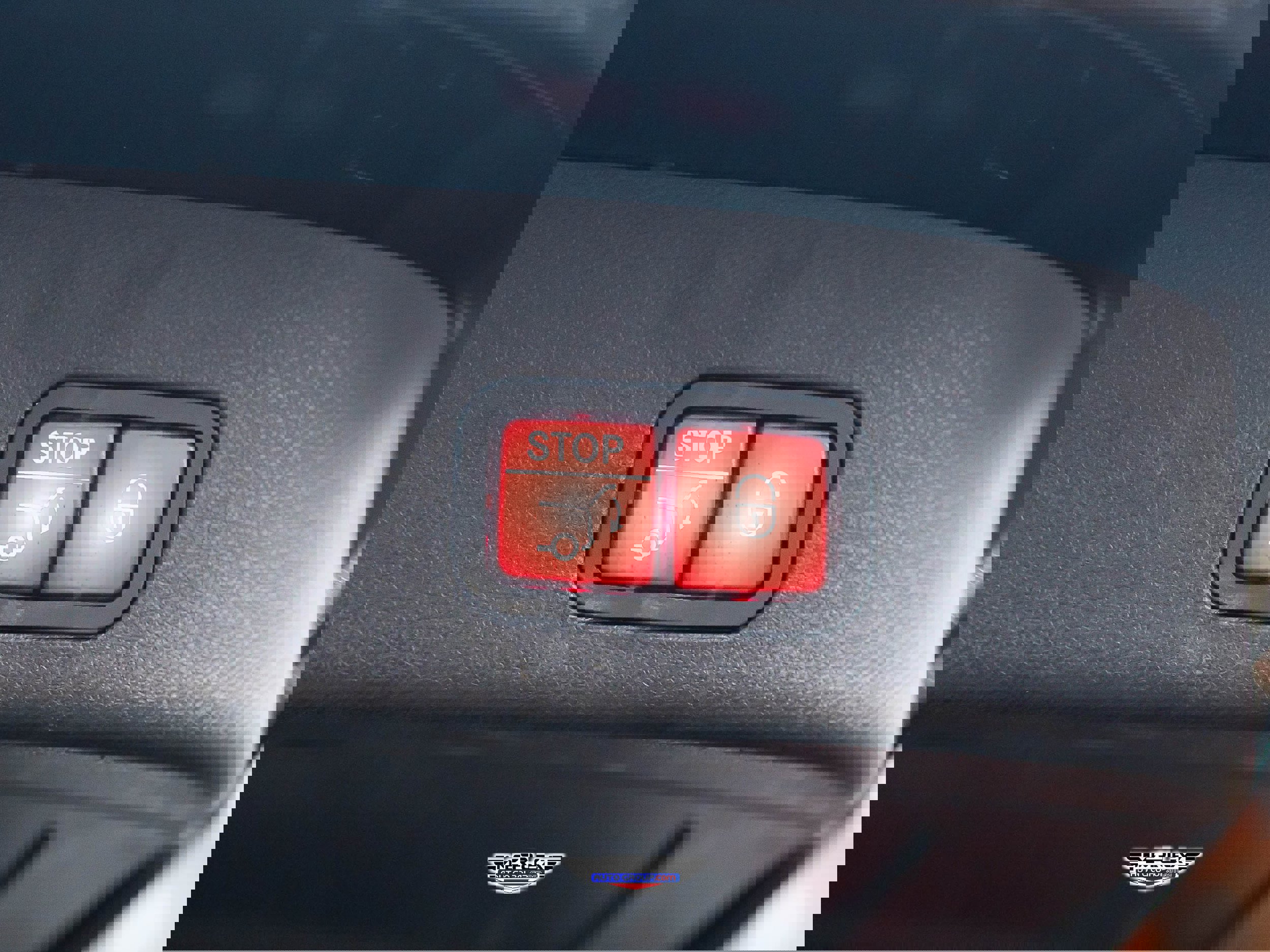 Used 2017 Mercedes-Benz GLS 550 550 4MATIC w/ Driver Assistance Package image 53