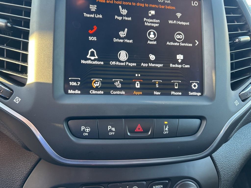 Used 2023 Jeep Cherokee Altitude Lux image 39