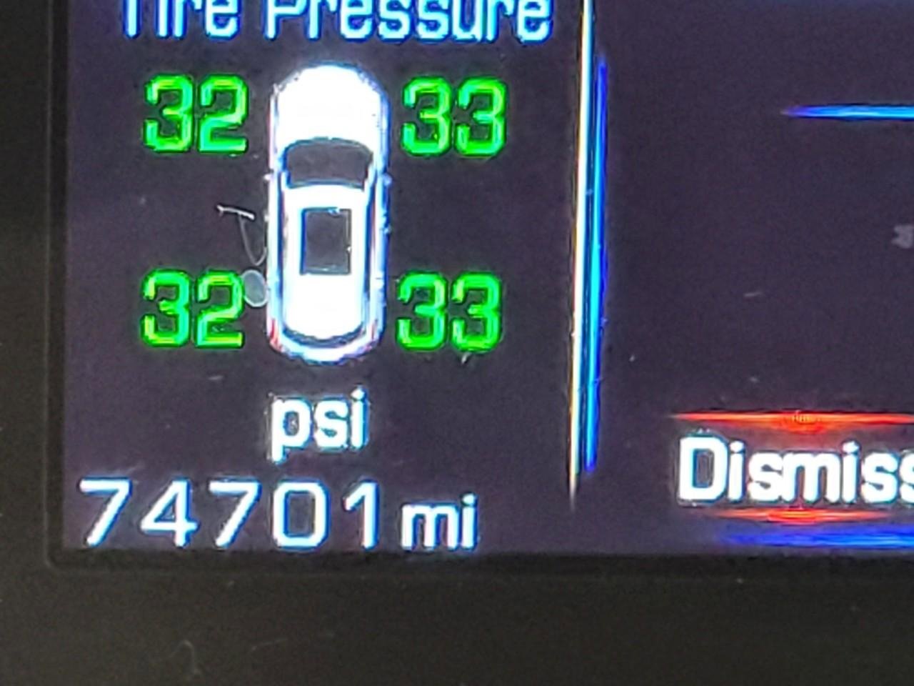 Used 2019 Cadillac XT5 Premium Luxury image 2