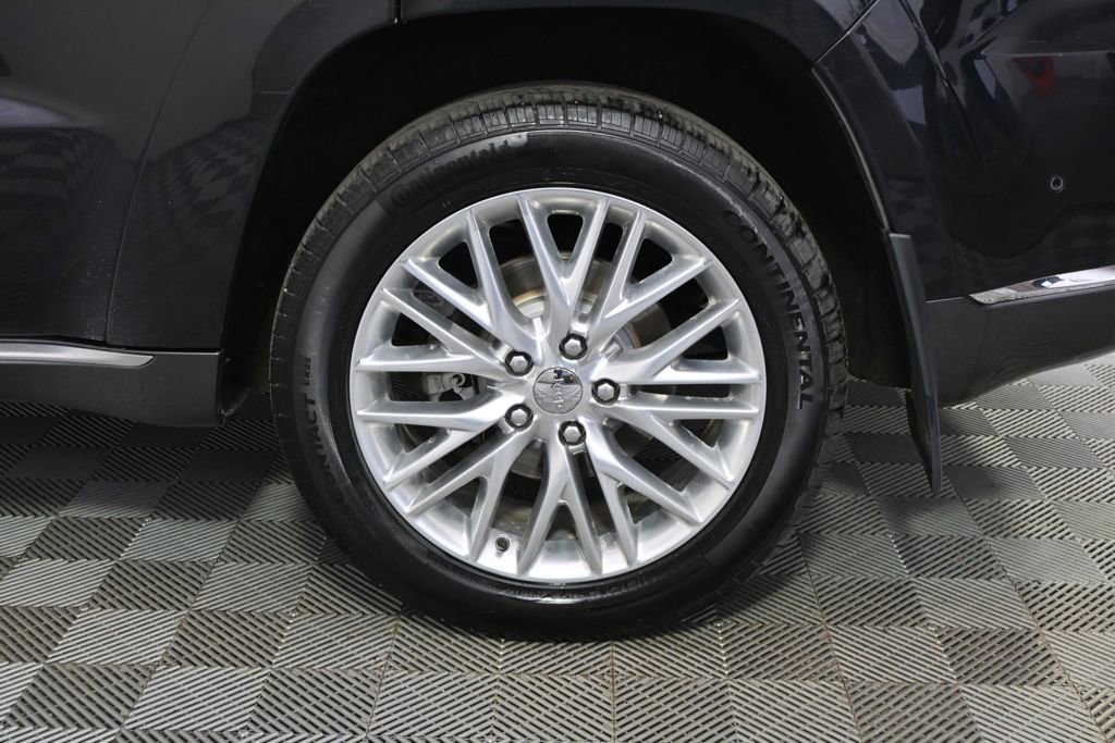 Used 2017 Jeep Grand Cherokee Summit AWD/4WD image 20