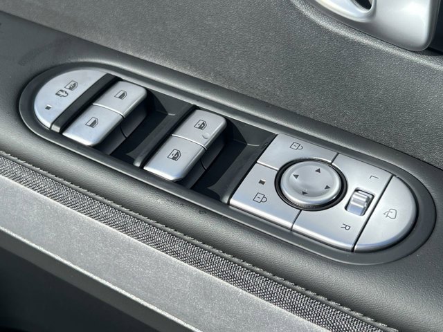 New 2023 Hyundai Ioniq 5 SEL image 22