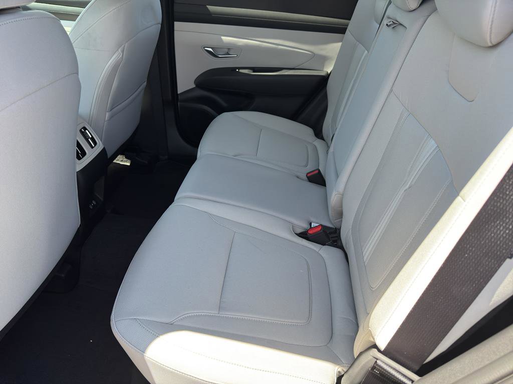 New 2025 Hyundai Tucson SEL image 16