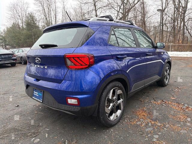 Certified 2023 Hyundai Venue Limited image 3