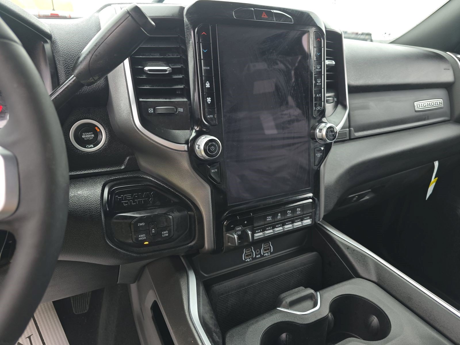 Used 2025 RAM 3500 Big Horn AWD/4WD image 9