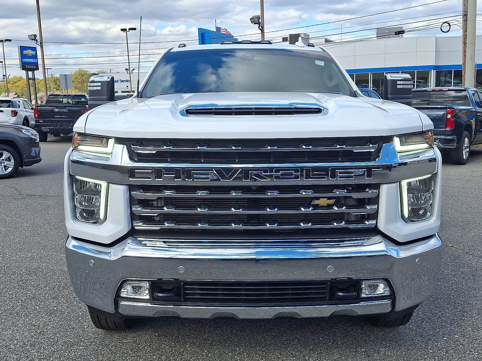 Certified 2023 Chevrolet Silverado 3500 LTZ w/ LTZ Plus Package image 2