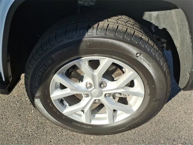 Certified 2024 Jeep Grand Cherokee Limited image 14