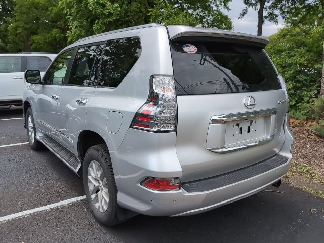 Used 2016 Lexus GX 460 w/ Premium Package AWD/4WD image 9