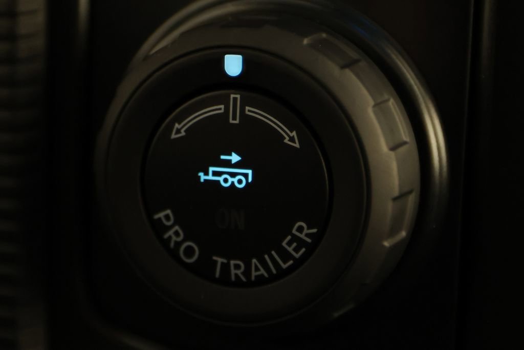Used 2025 Ford F150 Raptor w/ Equipment Group 803A Raptor R image 28