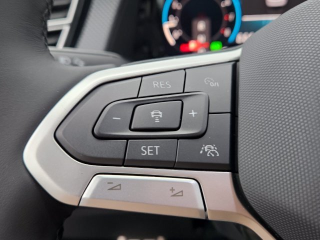 New 2026 Volkswagen Atlas Cross Sport SEL Premium R-Line AWD/4WD image 26