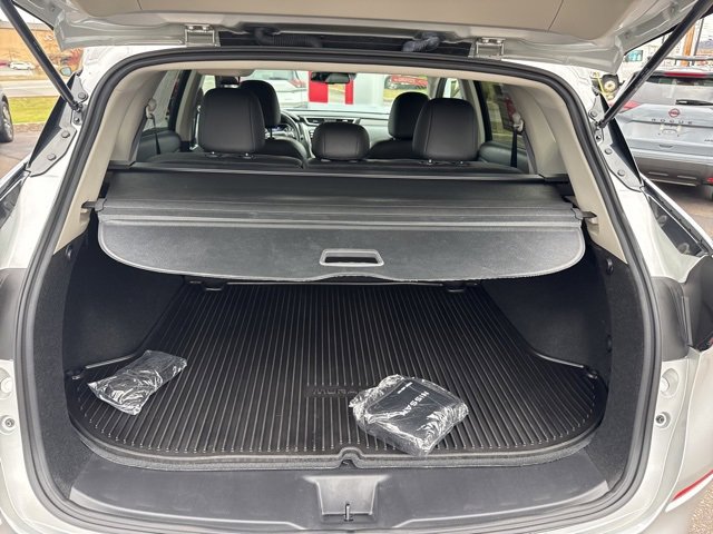Certified 2024 Nissan Murano SV w/ Cargo Package image 21