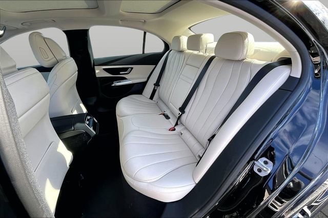 New 2026 Mercedes-Benz E 350 4MATIC Sedan image 13