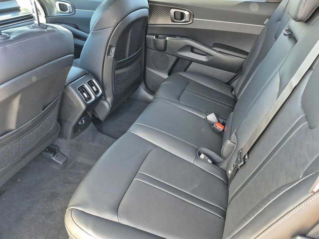 New 2026 Kia Sorento S image 12
