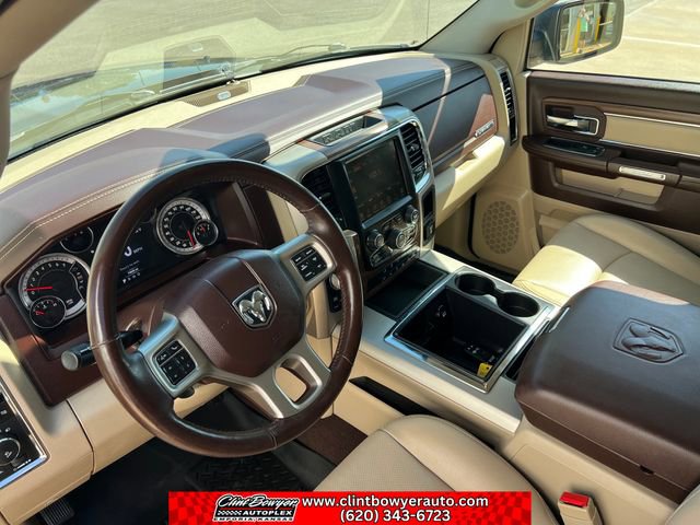 Used 2015 RAM 1500 Laramie w/ Convenience Group AWD/4WD image 13